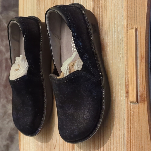 Alegria Size 36 NIB - Picture 3 of 8